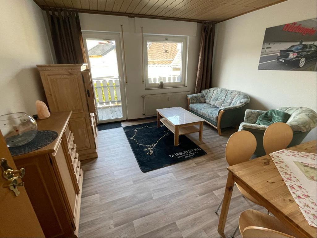 Relaxen Am Ring Fewo 1 Wimbach Exterior foto